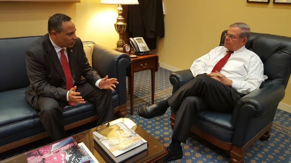 ANCA Chairman Raffi Hamparian meeting with Senior Senate Foreign Relations Committee member Robert Menendez (D-NJ).