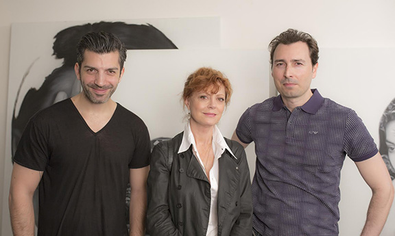 (From left to right) Tigran Tsitoghzhyan, Susan Sarandon star in “American Mirror” documentary film directed by Arthur Balder (far right)