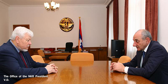 Bako Sahakian and Ambassador Andrzej Kasprzyk meet in Stepanakert on May 13, 2017 (Photo: President of the Republic of Artsakh)