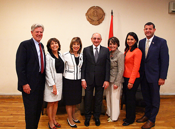 From left to right: Congressman Frank Pallone, Maria Mehranian, Congresswoman Jackie Speier, Artsakh President Bako Sahakian, Congresswoman Anna Eshoo, Congresswoman Tulsi Gabbard, Congressman David Valadao (Photo: Embassy of Armenia to the US)