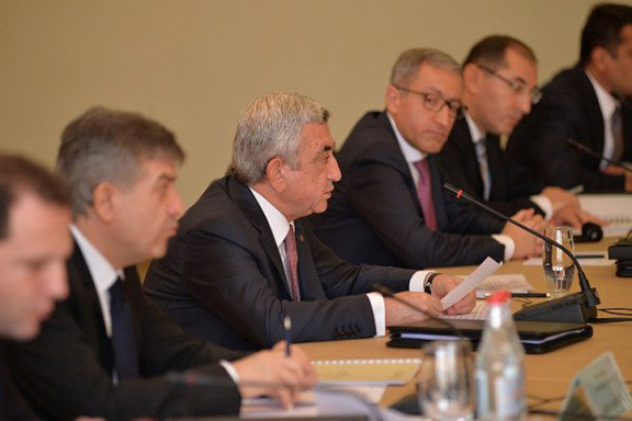 President Sarkisian speaking during the session (Photo: Office of the President of Armenia)