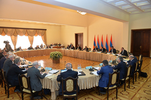 The Nuclear Energy Safety Council session (Photo: Office of the President of Armenia)