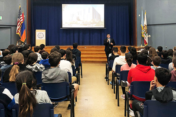 Museum Development Director Shant-Sahakian presents project to Chamlian Armenian School students