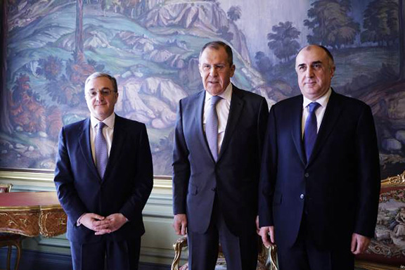 From left: Foreign ministers Zohrab Mnatsakanyan, Sergei Lavrov and Elmar Mammadyarov