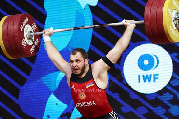 Armenian Weightlifter Hakob Mkrtchyan