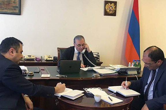 Armenia's Foreign Minister Zohrab Mnatsakanyan on a phone call with his Iranian counterpart Javad Zerif