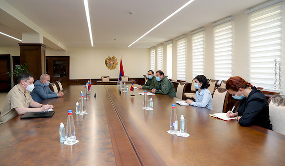 Defense Minister David Tonoyan meets with Russia's Ambassador to Armenia Sergey Kopirkin on July 28