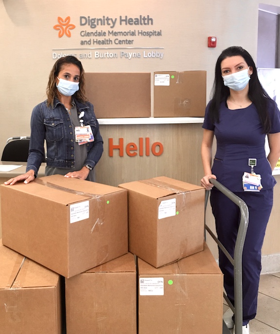 From l to r: Marie Filipian, Community Health Manager, Glendale Memorial Hospital, delivers 1,000 masks to Ani Keryan, RN, Armenian American Nurses Association.